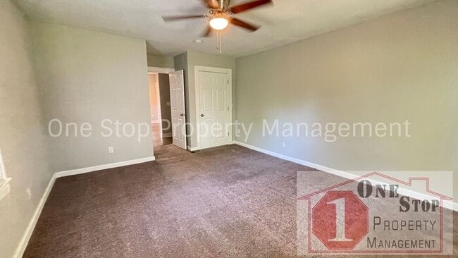 Building Photo - Beautiful 4 Bedroom 2 Bathroom Home in Kan...