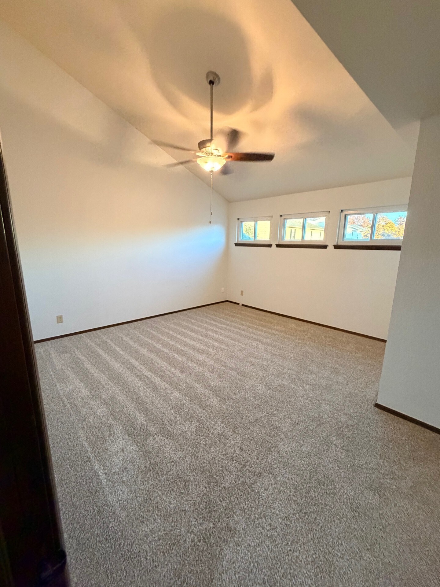 Building Photo - 1820 Windhill Ave