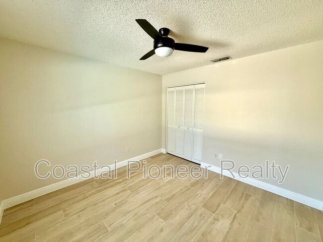 Building Photo - 8723 Imperial Ct