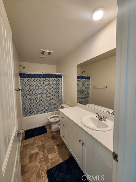 Building Photo - 16137 Blue Iris St