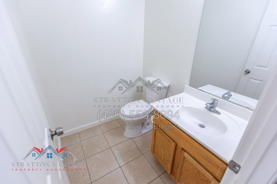 Building Photo - 14924 N 125th Ln