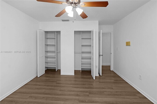 Building Photo - 3030 Bird Ave