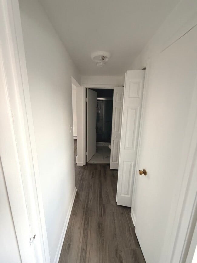 Building Photo - 5139 W 79th St