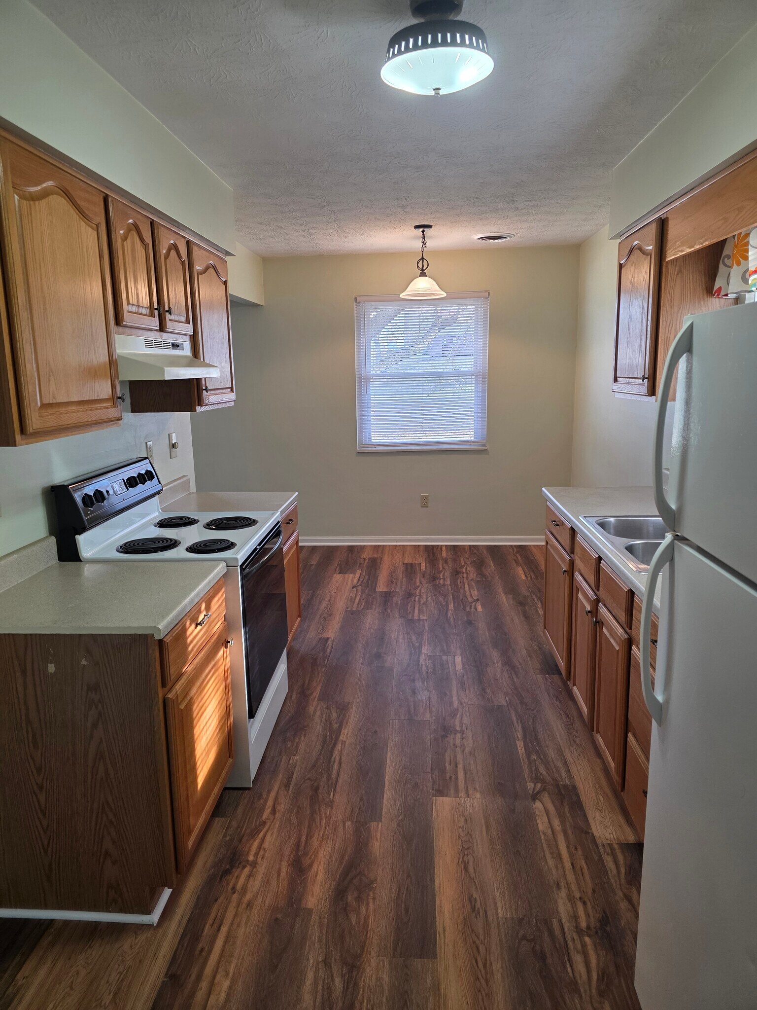 Building Photo - 130 N Mechanic St