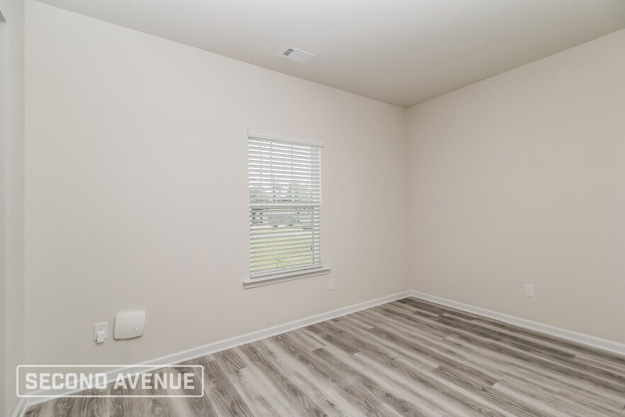Building Photo - 1166 Amadas Dr