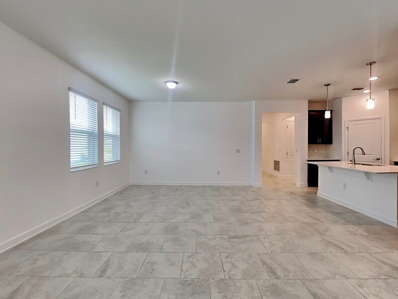 Building Photo - 1609 Sourwood Dr