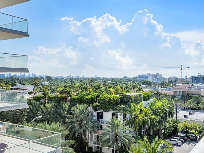Building Photo - 9455 Collins Ave