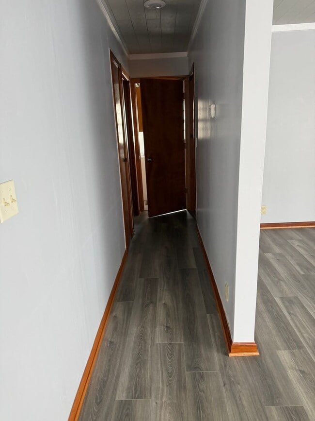 Building Photo - 705 Taylor St