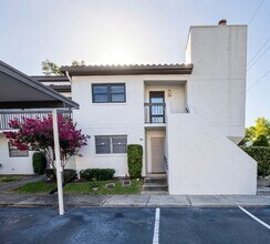 Building Photo - 150 Killarney Bay Ct