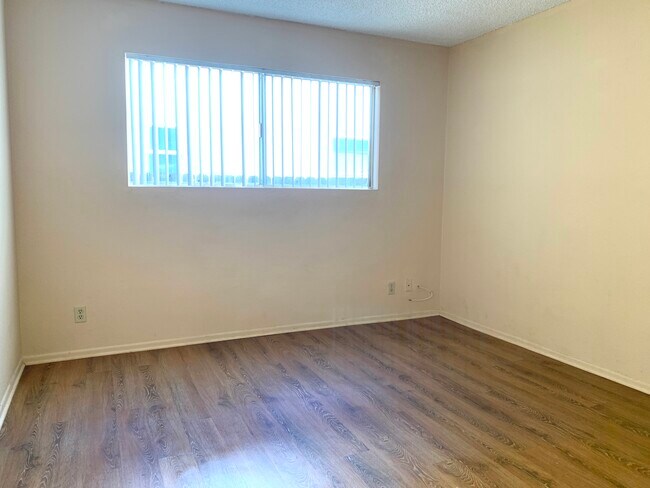 Building Photo - 4361 Berryman Ave