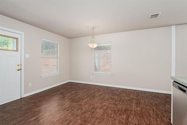Building Photo - 2503 Buckskin Dr