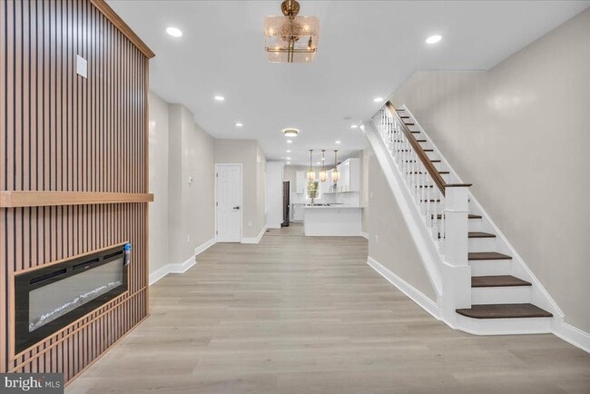 Building Photo - 947 N 66th St