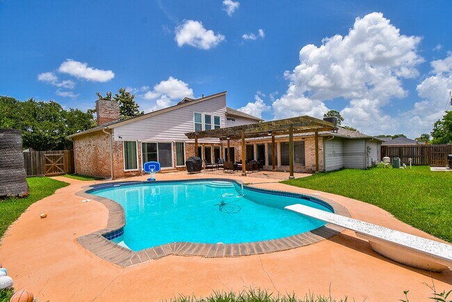 Building Photo - 7719 Apache Plume Dr