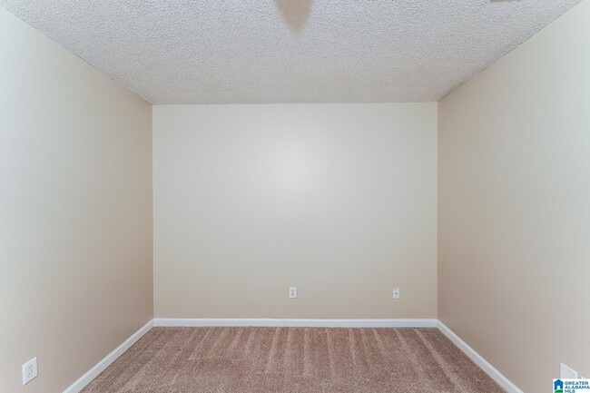 Building Photo - 2030 Plantation Pkwy