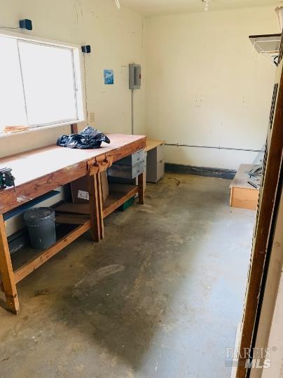 Building Photo - 920 Linwood St