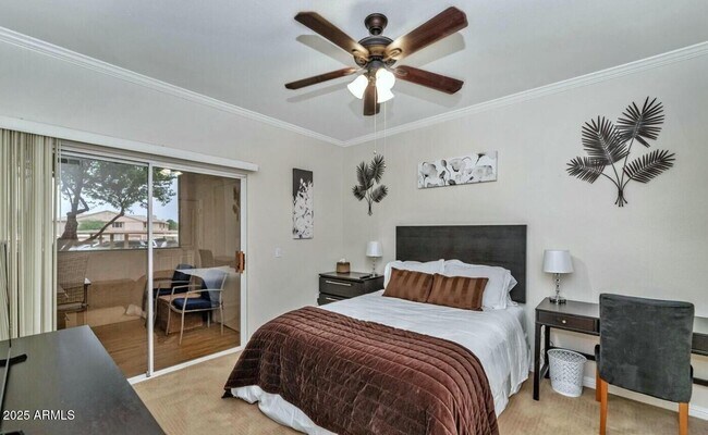 Building Photo - 16013 S Desert Foothills Pkwy