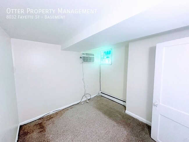 Building Photo - 8032 Fayette St