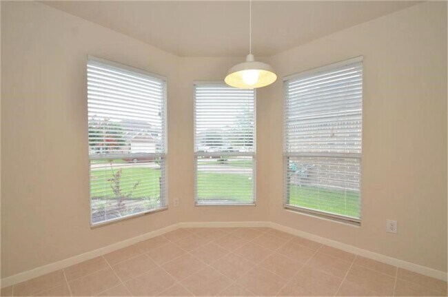 Building Photo - 19607 Swan Valley Dr