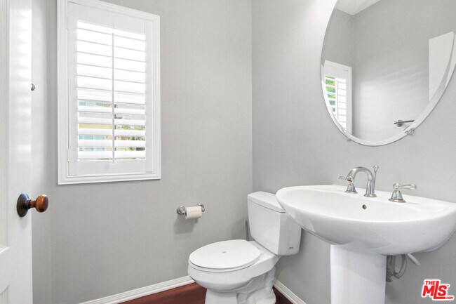 Building Photo - 3624 Medici Ln
