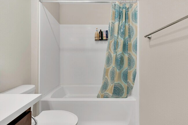 Building Photo - 37335 Duckling Ter