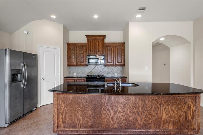 Building Photo - 2815 Everhart Terrace Dr