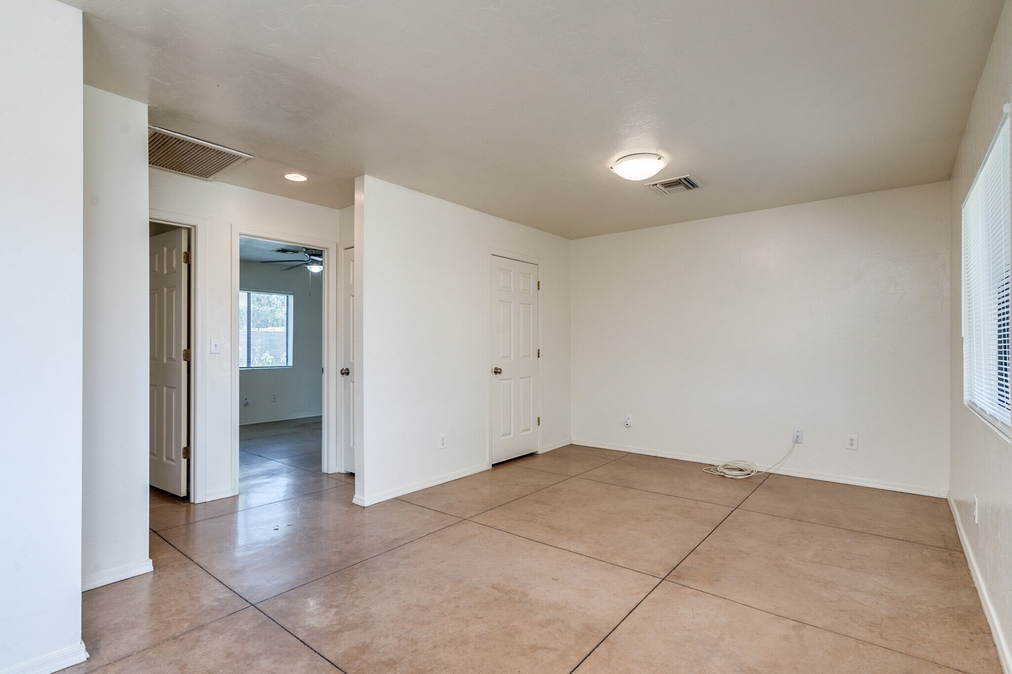 Living room to hallway - 3138 E Adams St