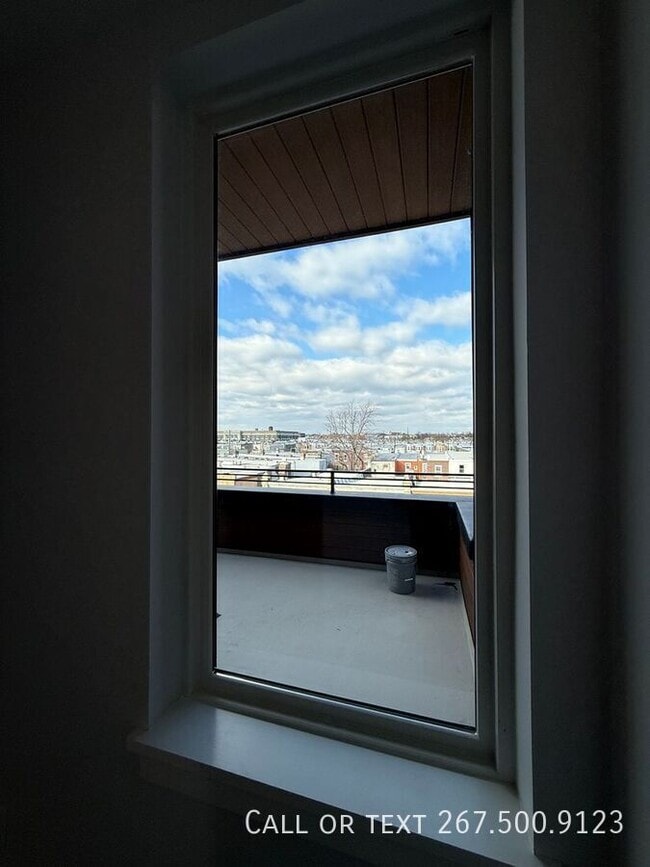 Building Photo - 3005 Gaul St