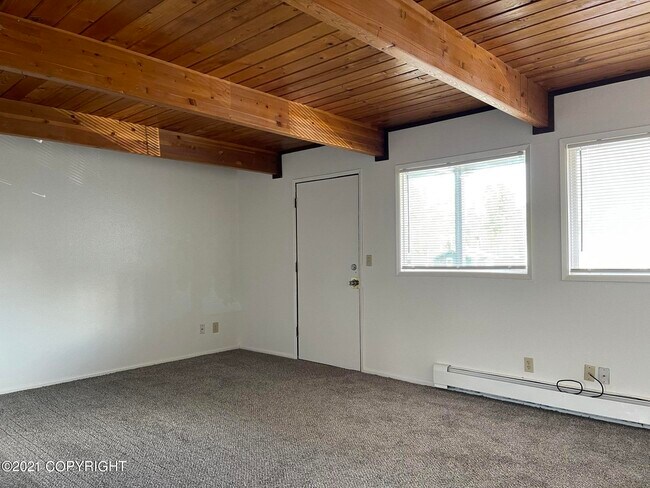 Building Photo - 2805 W 31st Ave