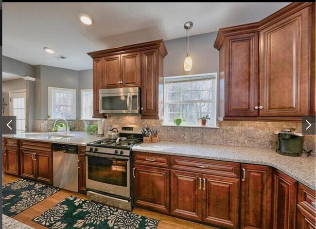 Building Photo - Huntersville, 2-Story Stone Front Traditio...