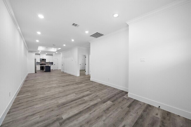 Building Photo - 5807 Texas St