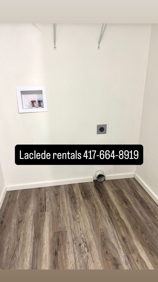 Building Photo - 1216 Evans Rd