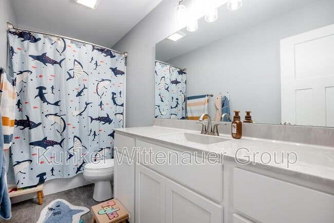 Building Photo - 2678 London Ln