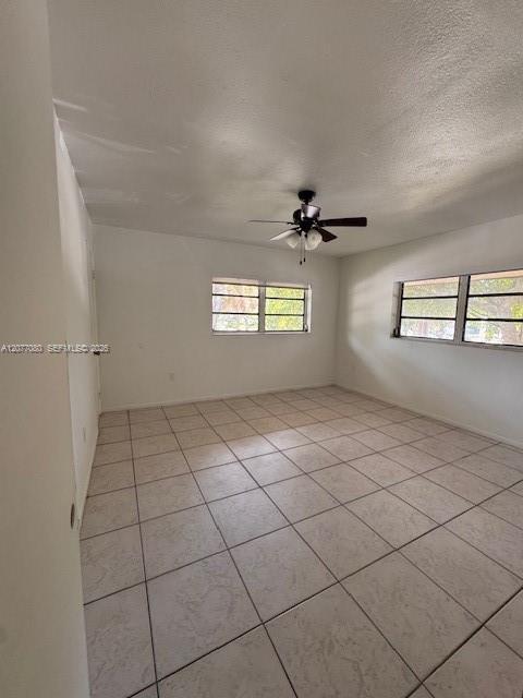 Building Photo - 2192 NE 171 St