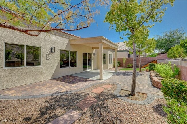 Building Photo - 2475 Sedona Cedar Ave