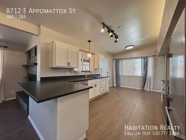 Building Photo - 8712 E Appomattox St