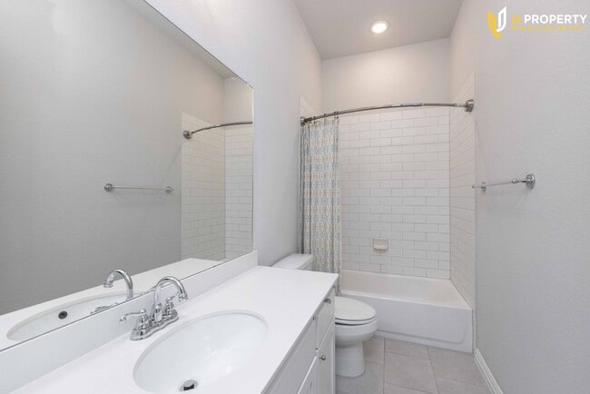 Building Photo - What's special