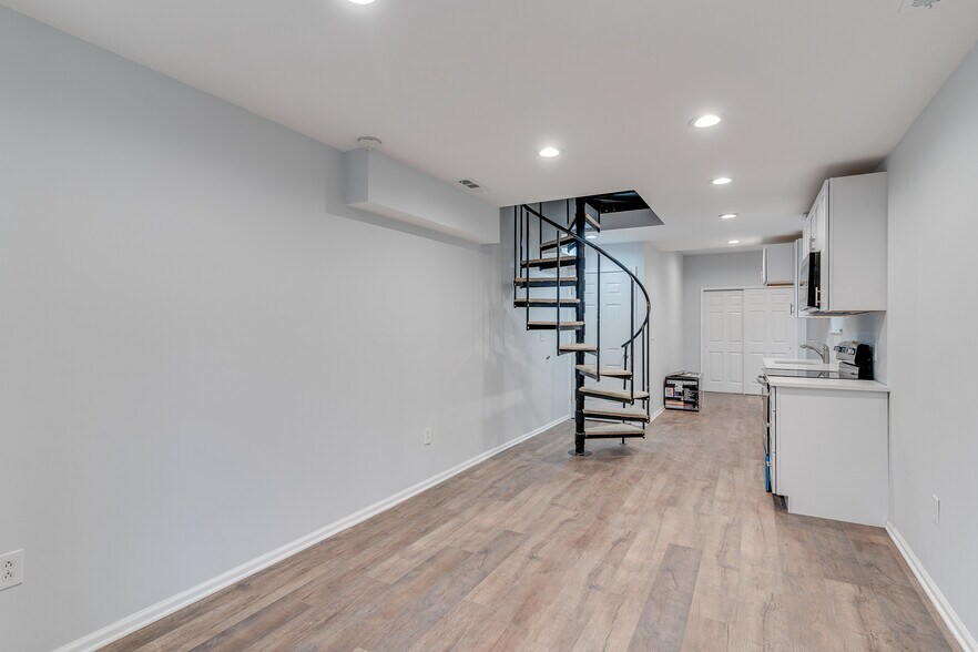 Building Photo - 1713 W Berks St