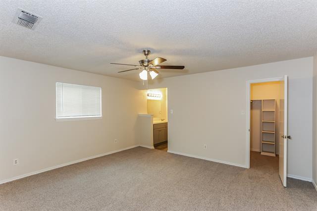 Building Photo - 1714 Yorktown Dr