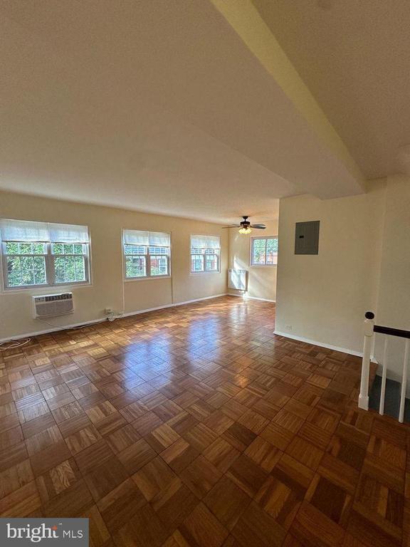 Building Photo - 1603 Fitzgerald Ln