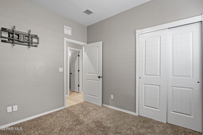 Building Photo - 14365 Jonathan K. Molina Ct