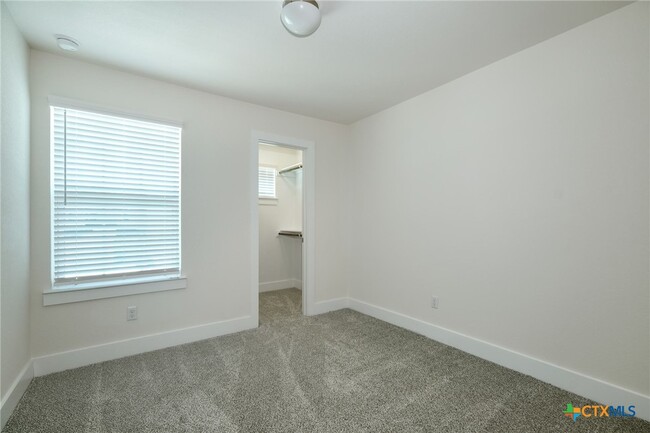 Building Photo - 303 Alamar Knot Way