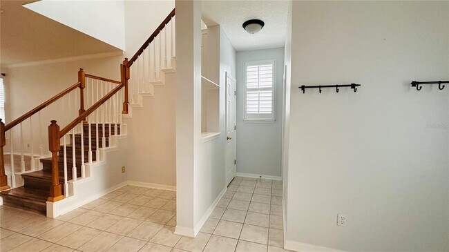 Building Photo - 622 Wisteria Ln
