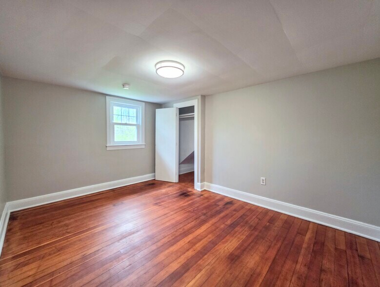 Building Photo - 607 Beaver Valley Pike