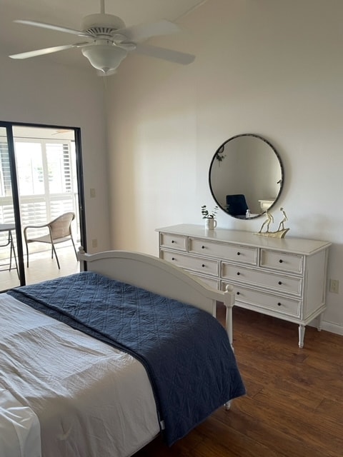 master bedroom - 1510 Pelican Point Dr