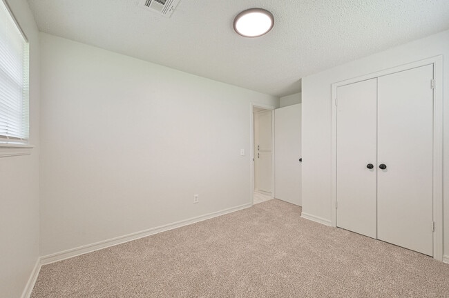 Building Photo - 121 NW 79th St