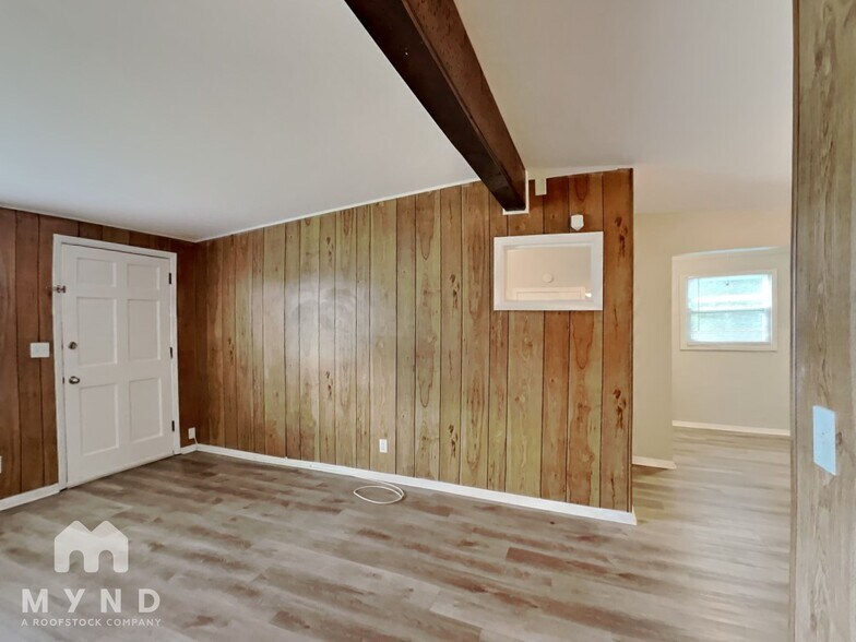 Building Photo - 10520 Monaco Dr
