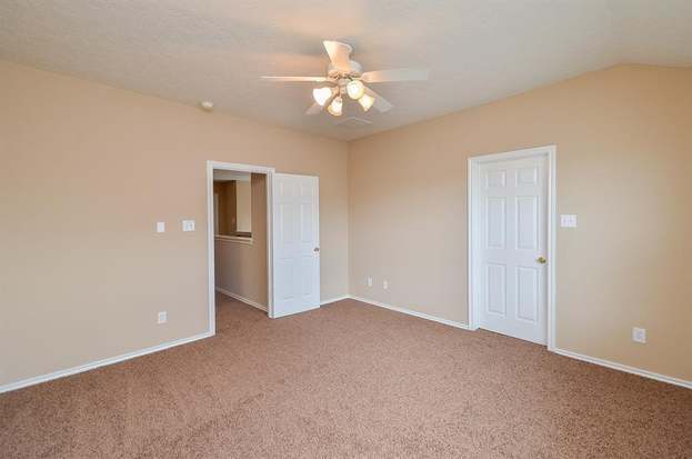 Building Photo - 14306 Mirkwood Ln