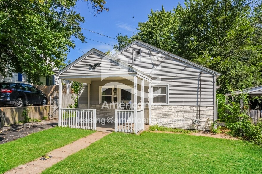 Building Photo - 515 Chambers Rd