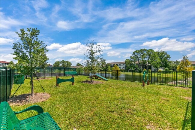Building Photo - 5579 Millennia Park Dr