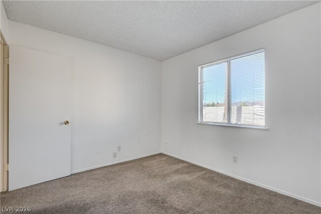 Building Photo - 707 Honeybee Ct